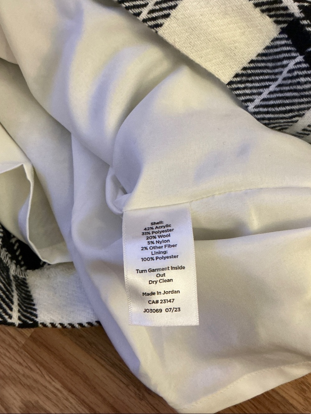 Talbots Fringe Wrap Skirt in Ice Plaid Size 10 - Picture 9 of 9